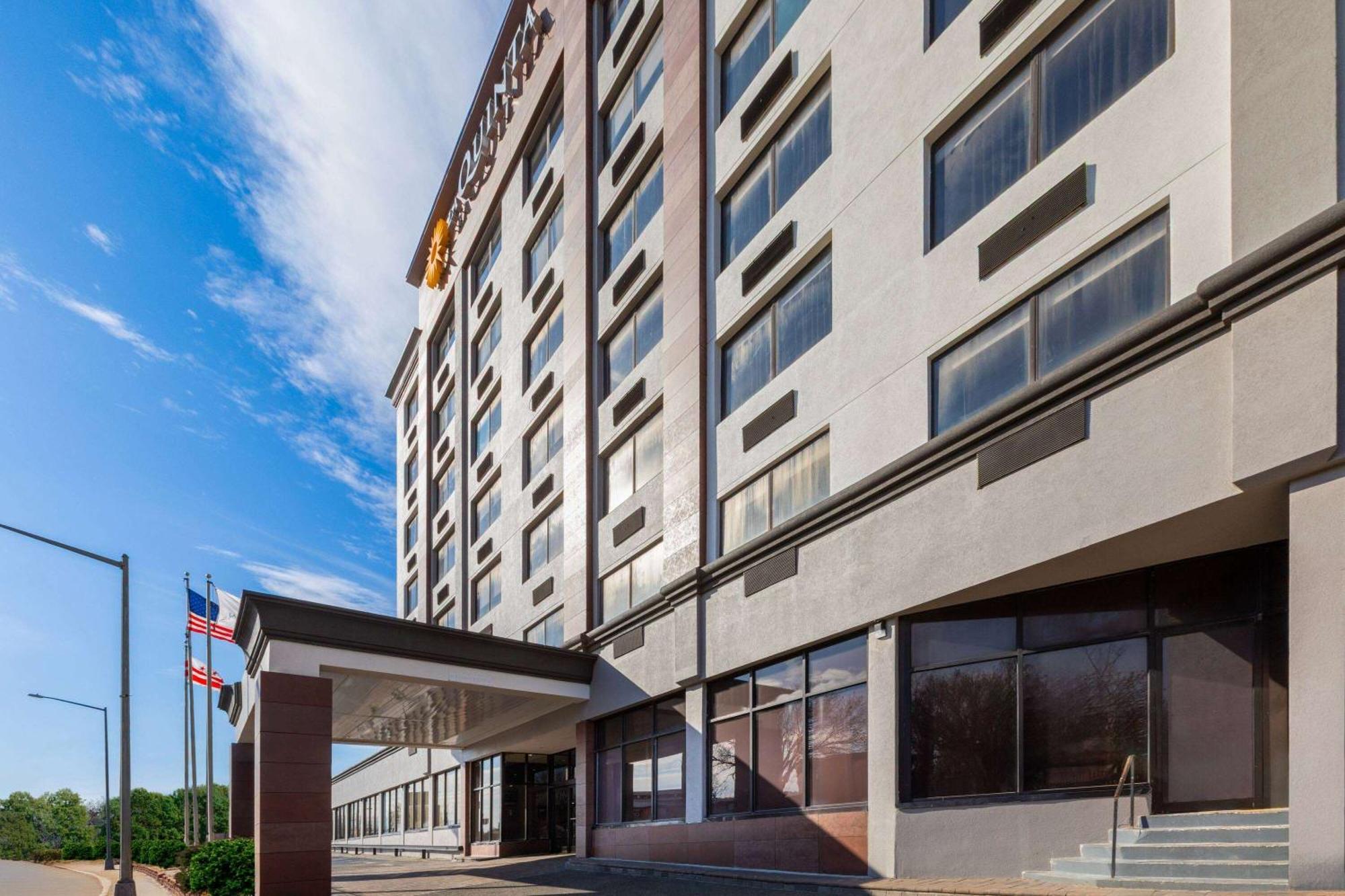 La Quinta Inn & Suites By La Quinta Inn & Suites By Wyndham Washington Dc Noma ภายนอก รูปภาพ